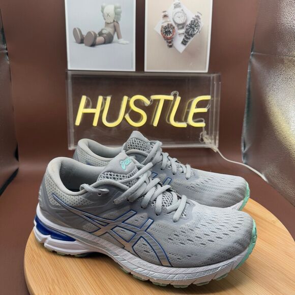 ASICS Women’s GT-2000 9 'Light Grey Blue' Sz 8 - Picture 1 of 12